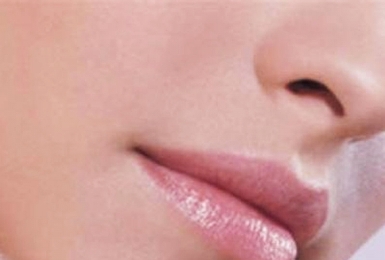 1323353594_4389 Правильный уход за губами для сохранения эластичности и красоты губ
