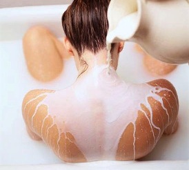 milk_bath Молоко для кожи: полезные советы