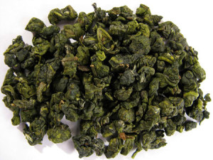4d6b93b71f03c-300x225 Вкусный чай зеленый улун и его свойства