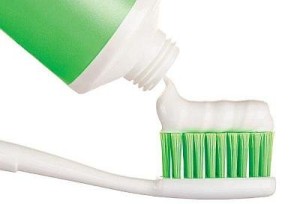 5202027e-ccc1-8d54-ccc1-8d5bb014b953.photo_.0-300x204 Как выбрать зубную пасту правильно